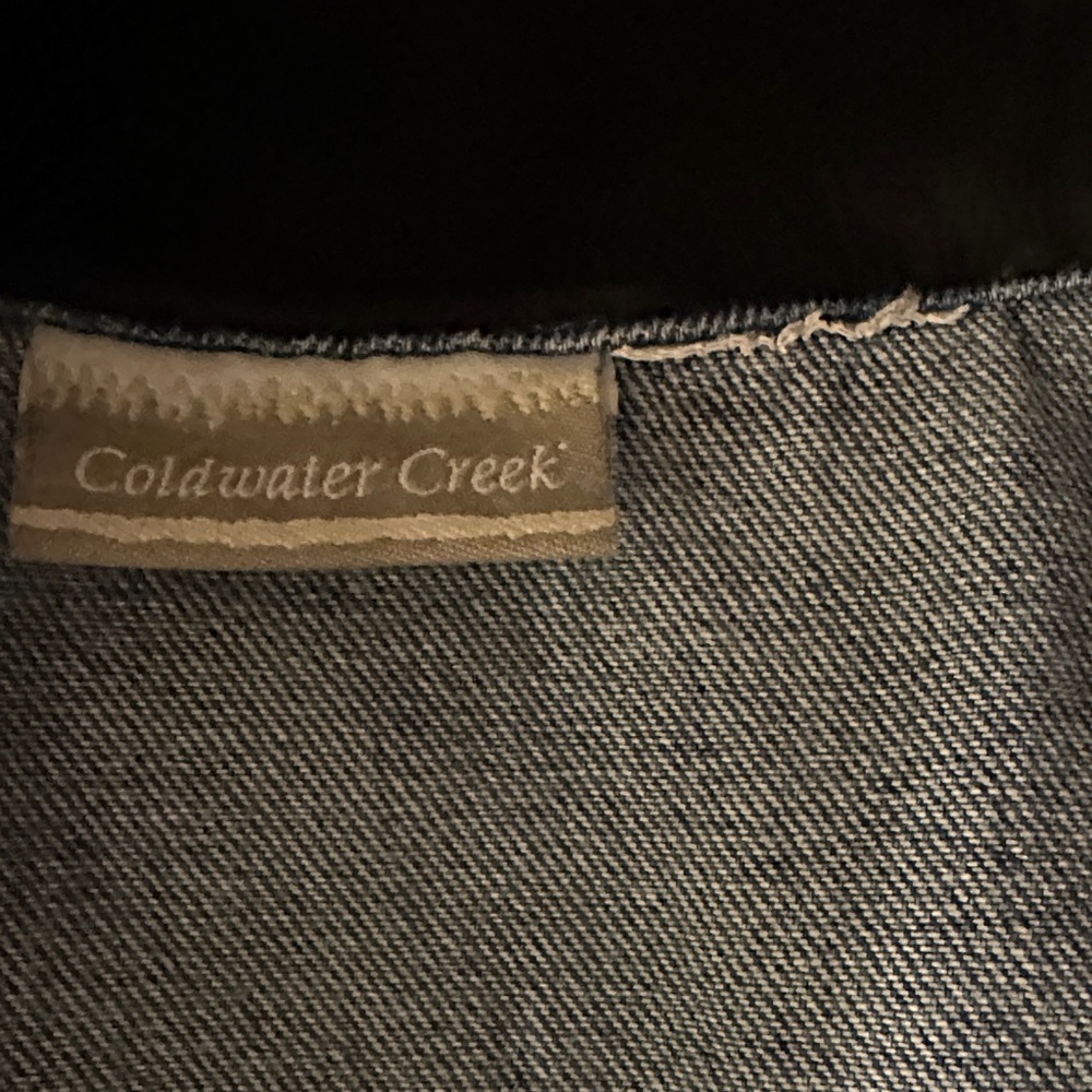 L/XL Coldwater Creek Denim Jacket with Dark Collar.  LG/GR/GR01 - Picture 3 of 3